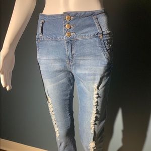 Blue jean 👖 with Distress & embroidery